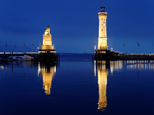 Lindau - Bayerischer Löwe - Lindauer Leuchtturm Lindau - Bayerischer Löwe - Lindauer Leuchtturm